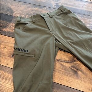 KUIU Men's Olive Green Tactical Cargo Pants